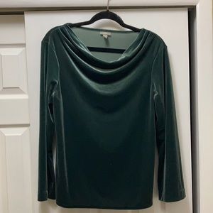 J Jill hunter green crushed velvet top